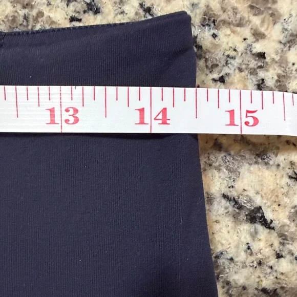 Lululemon Athletica Abstract Blue and Pink Leggings - Picture 7 of 9